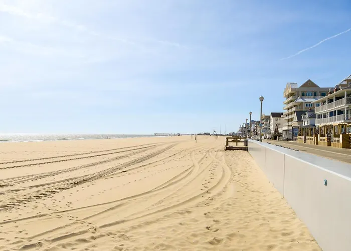 Steps To Boardwalk! 4th-floor Ocean Gem * Ocean City